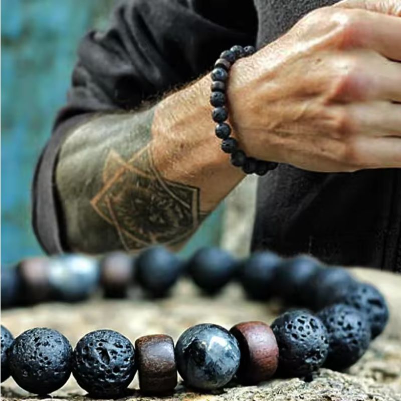 Herren Armbänder in diversen Styles - Perlen Armbänder für Männer mit Stil 