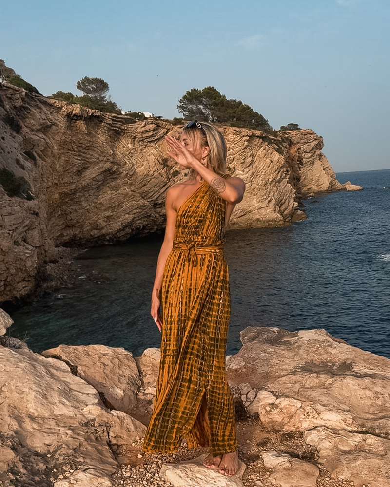 Goldenes Batik Maxikleid Boho Style | Bohemian Maxikleid 