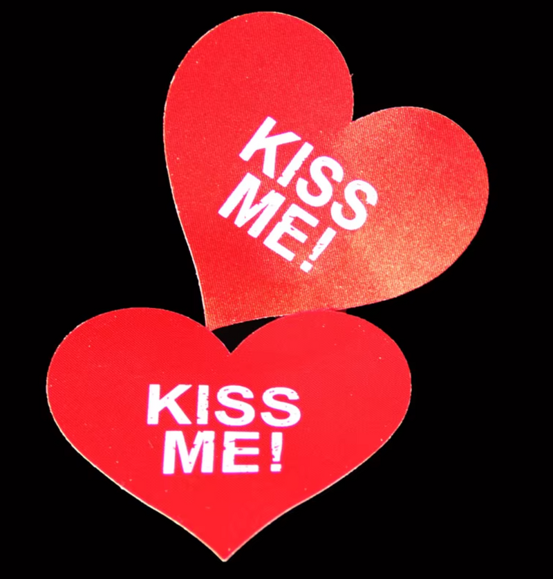 Rote Herz Nippelsticker Kiss Me
